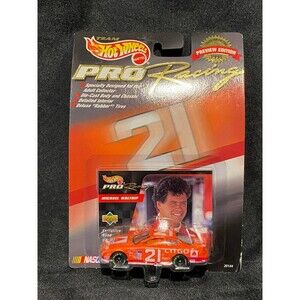 Die-Cast 1:64 Michael Waltrip #21
